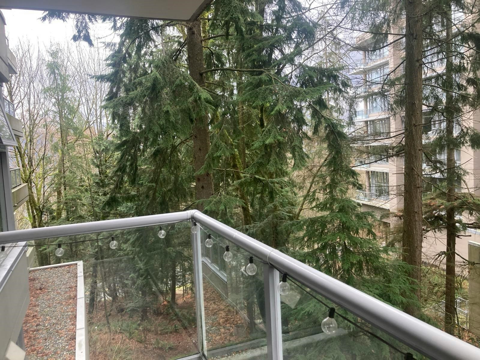 210-9262 University Crescent Crescent, Burnaby, BC, V5A 0A4 - 19