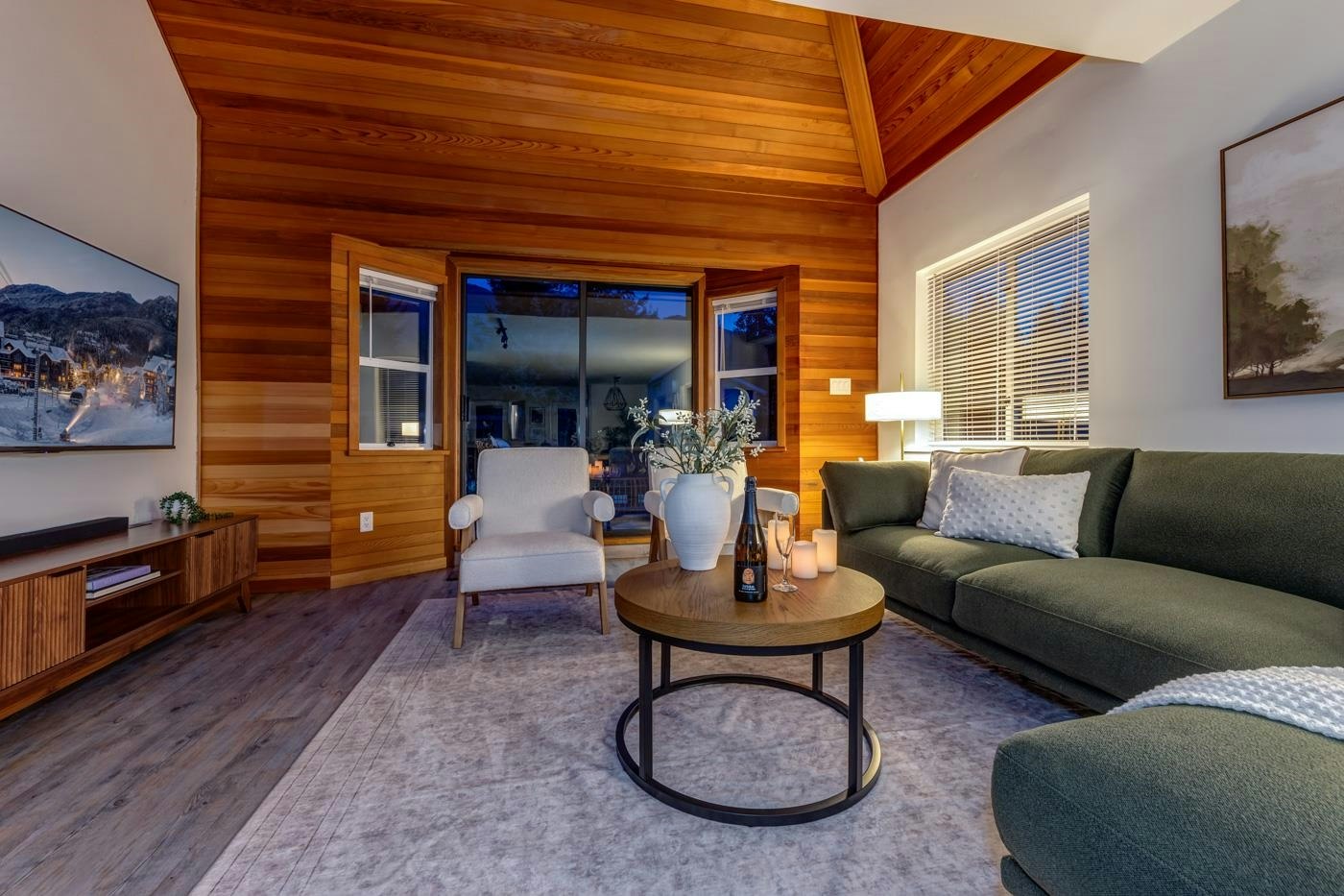 2053 Garibaldi Way, Whistler, BC, V8E 0A6 - 33