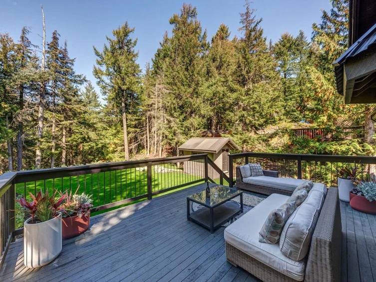 2053 Garibaldi Way, Whistler, BC, V8E 0A6 - 9