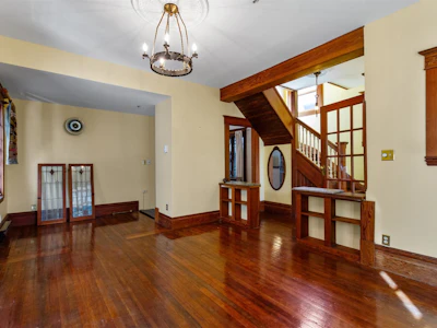 1663 Adanac Street - 5