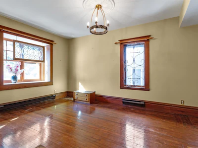 1663 Adanac Street - 3