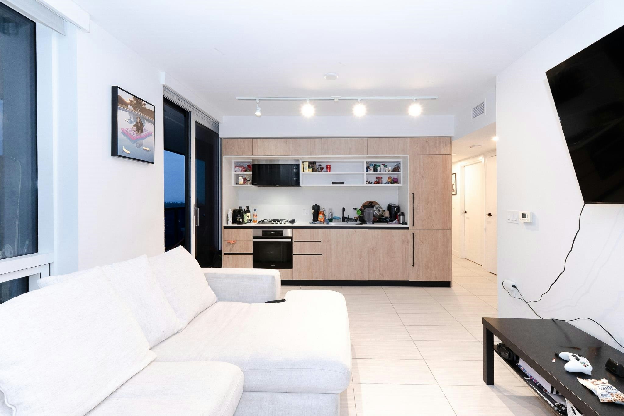 2103-5058 Joyce Street, Vancouver, BC, V5R 0J9 - 6