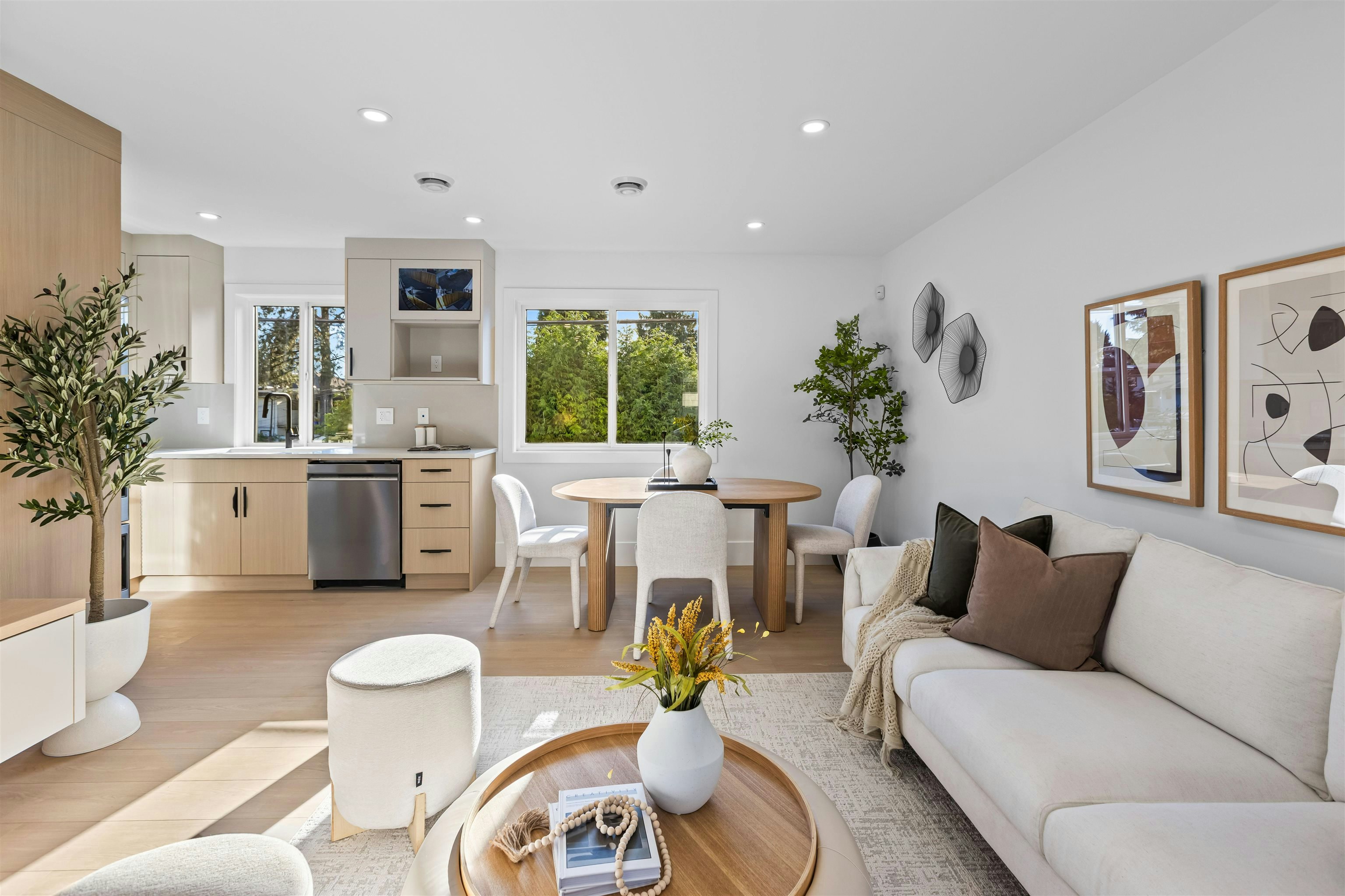 3-6831 Salisbury Avenue - 5