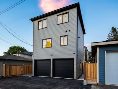 3-6831 Salisbury Avenue - 2