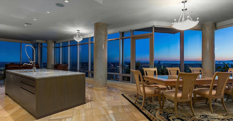 5504-1128 W Georgia Street, Vancouver, BC, V6E 0A8 - 2