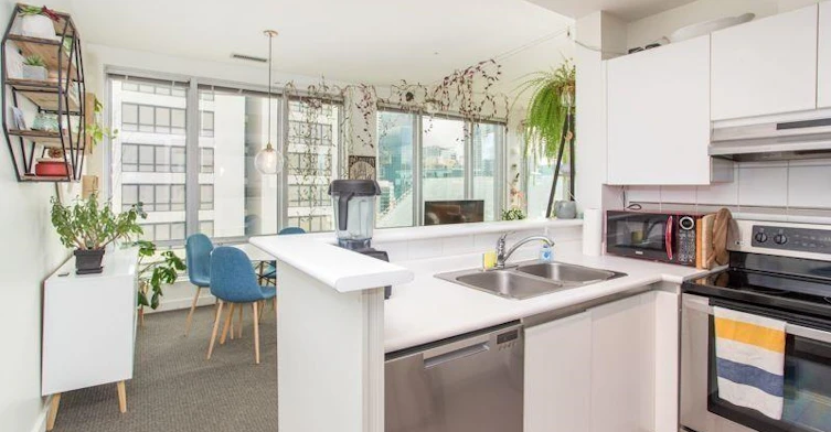 614-989 Nelson Street, Vancouver, BC, V6Z 3B6 - 8