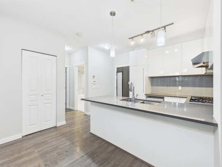 118-9399 Alexandra Road, Richmond, BC, V6X 0L7 - 4