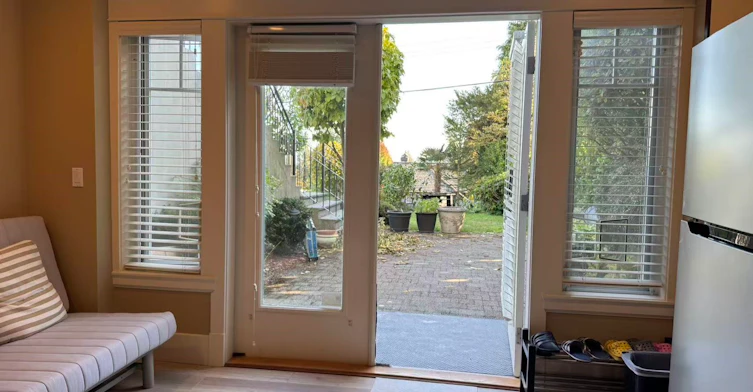 2523 Mathers Avenue, West Vancouver, BC, V7V 2J2 - 2