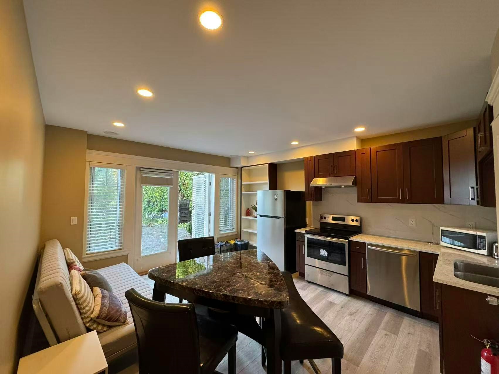 2523 Mathers Avenue, West Vancouver, BC, V7V 2J2 - 3