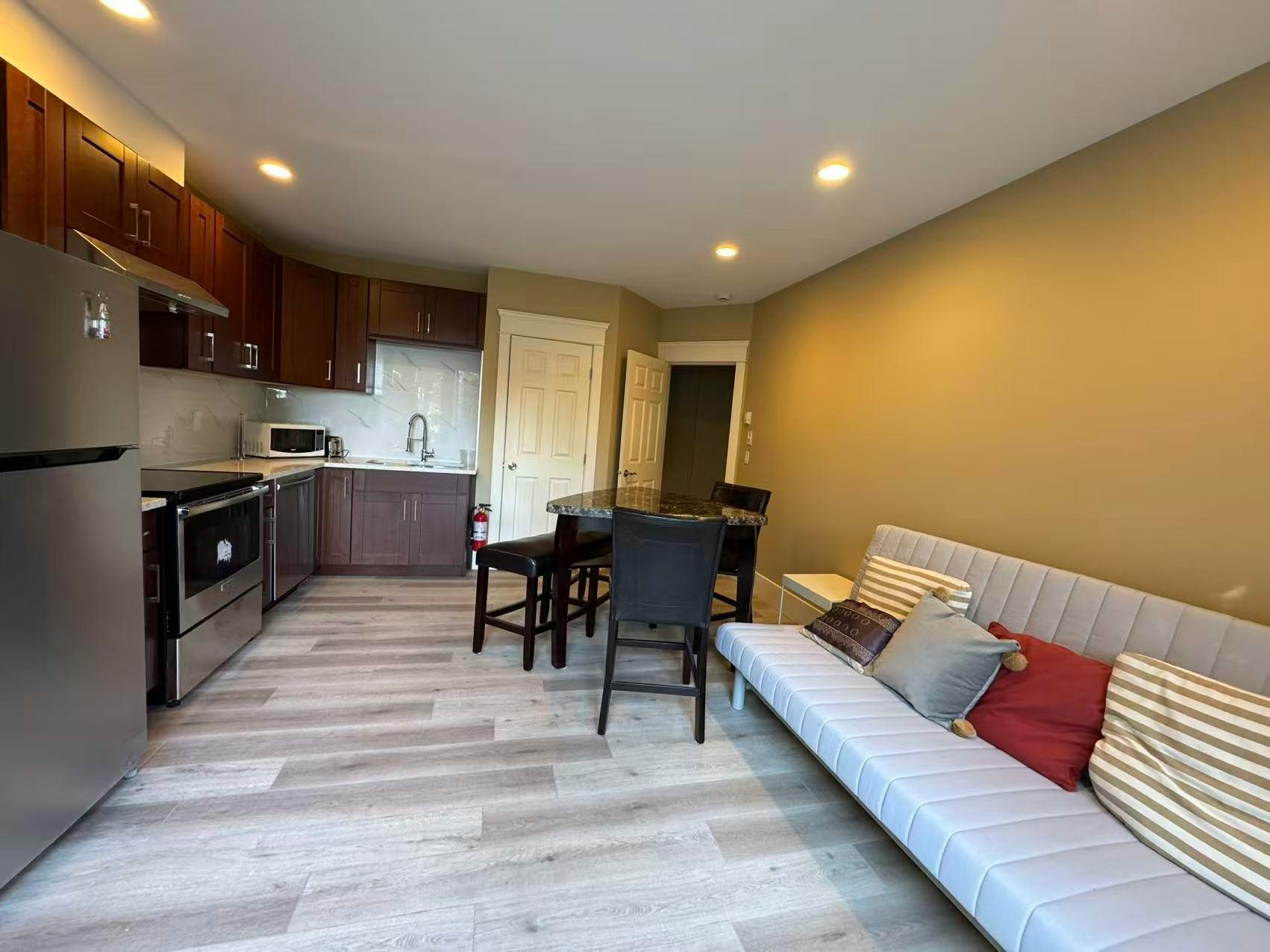 2523 Mathers Avenue, West Vancouver, BC, V7V 2J2 - 4