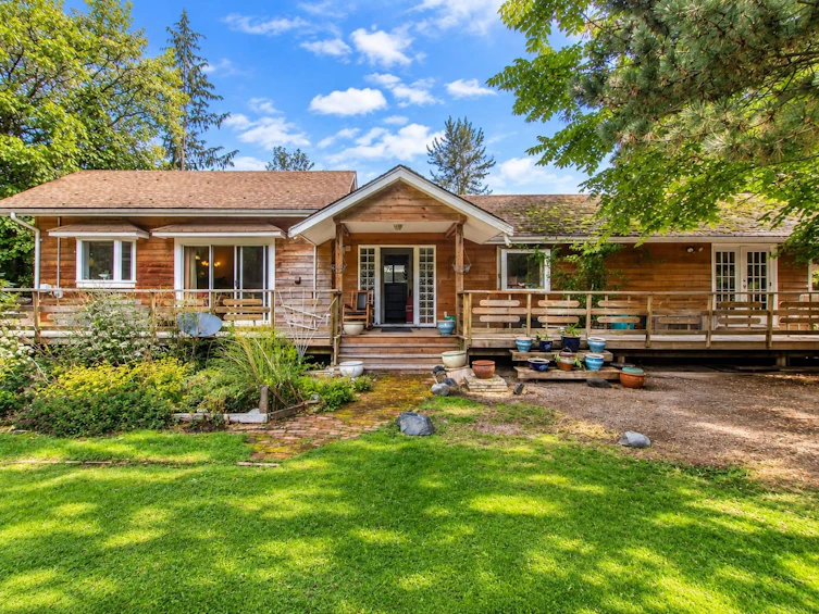 1020 Finch Drive, Squamish, BC, V8B 0C2