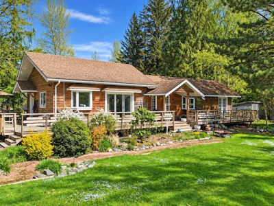 1020 Finch Drive - 2