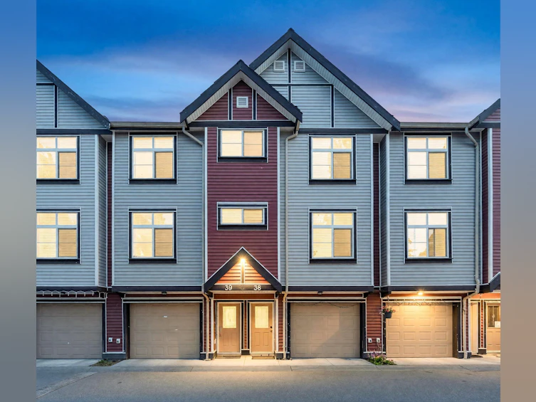 38-9405 121 Street, Surrey, BC, V3V 0A9