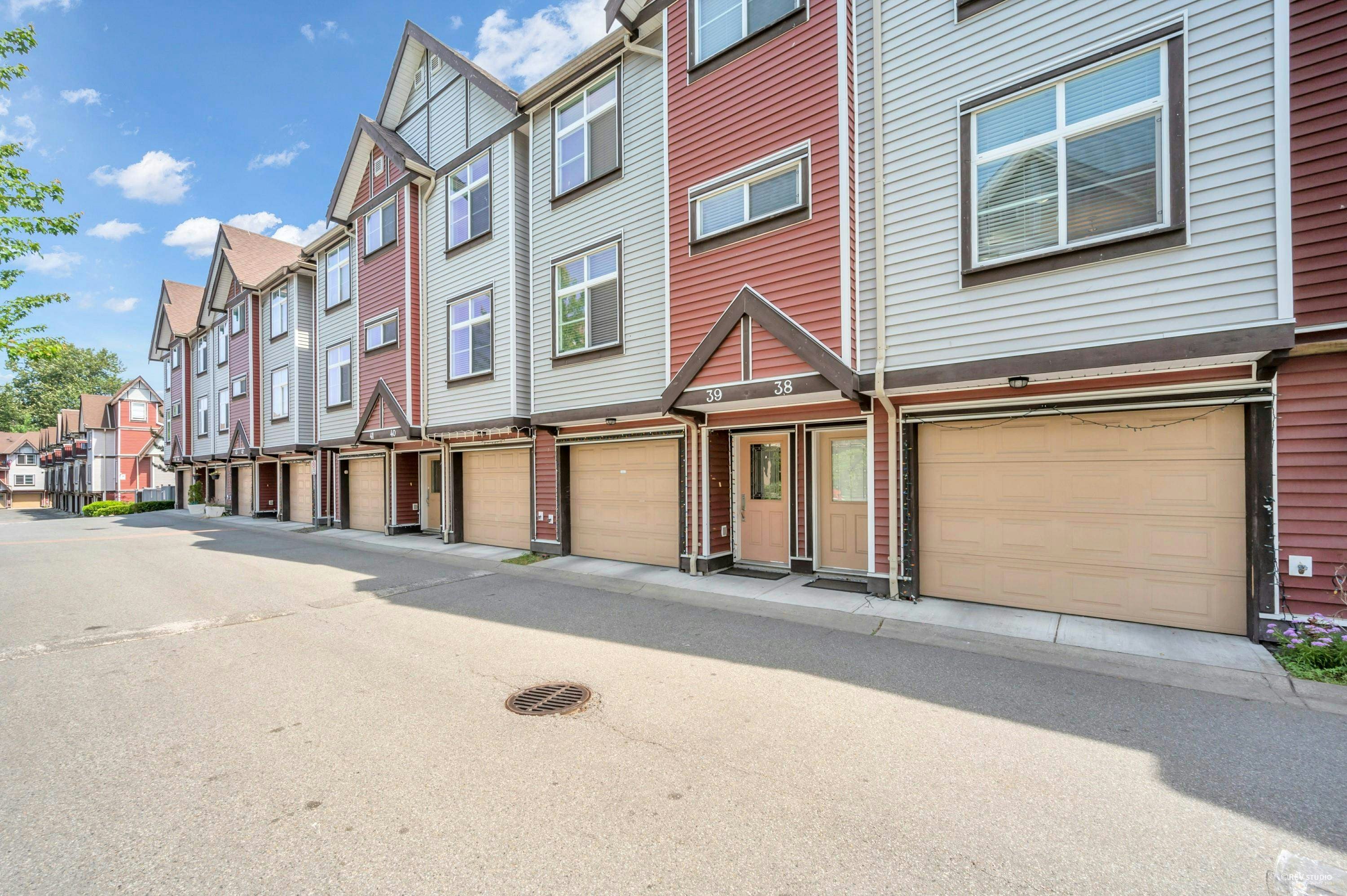 38-9405 121 Street - 4
