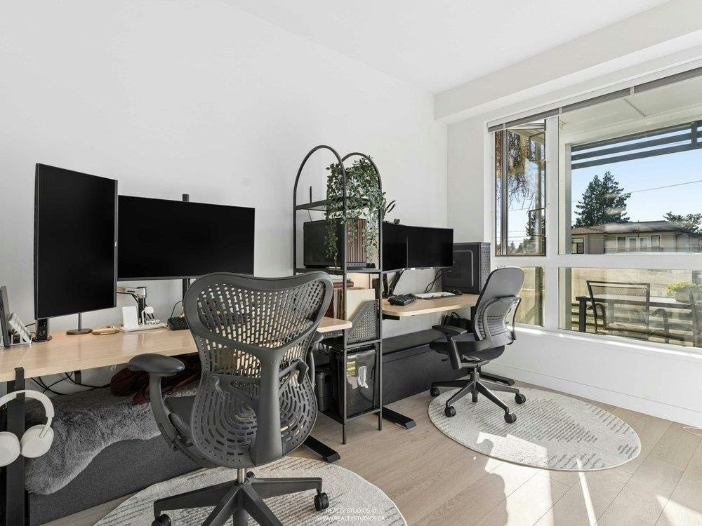 306-6677 Cambie Street, Vancouver, BC, V6P 0E6 - 24