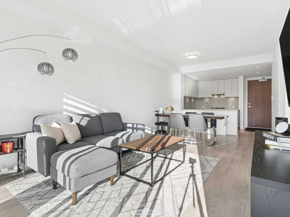 306-6677 Cambie Street, Vancouver, BC, V6P 0E6 - 14