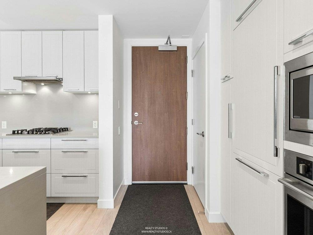 306-6677 Cambie Street - 2