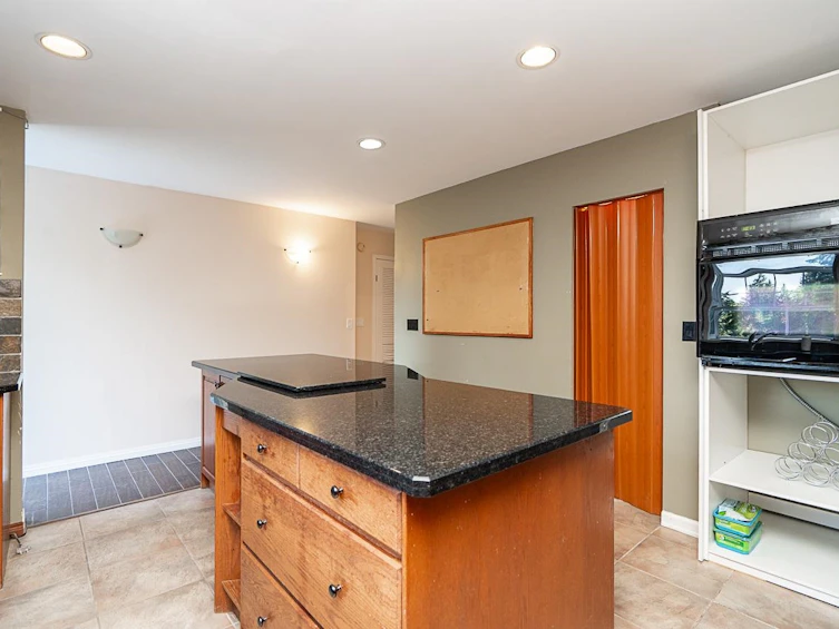 34420 Kirkpatrick Avenue, Mission, BC, V2V 0B4 - 12