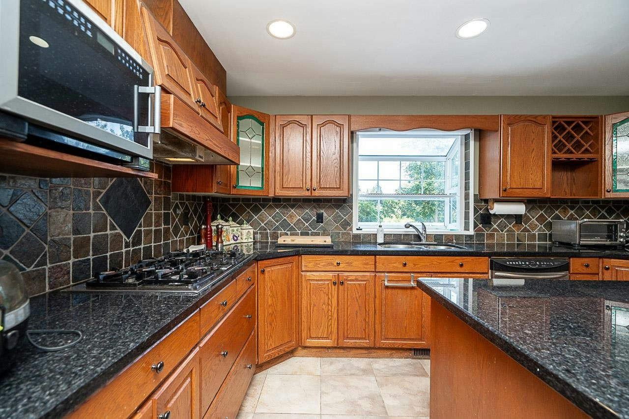 34420 Kirkpatrick Avenue, Mission, BC, V2V 0B4 - 11