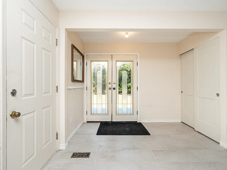 34420 Kirkpatrick Avenue, Mission, BC, V2V 0B4 - 3