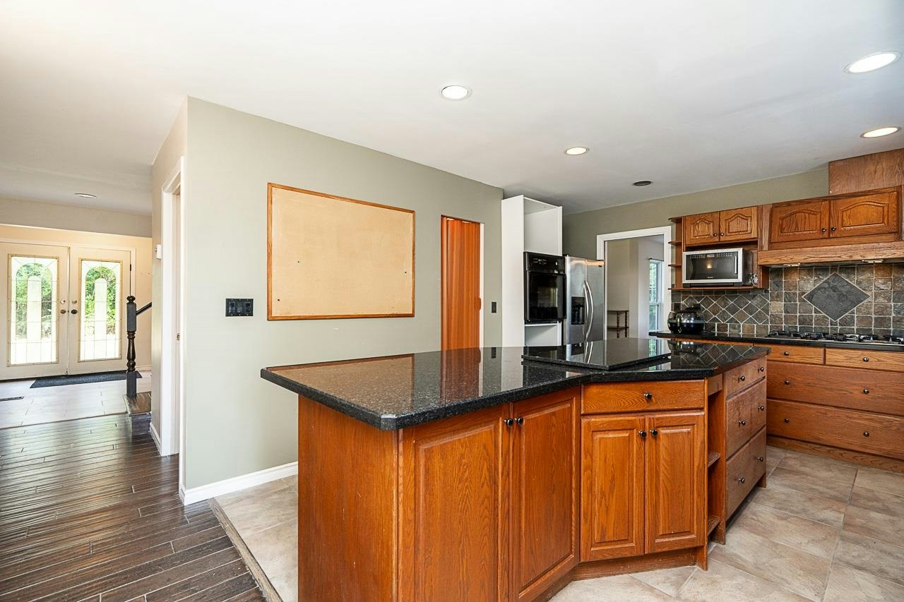 34420 Kirkpatrick Avenue, Mission, BC, V2V 0B4 - 14