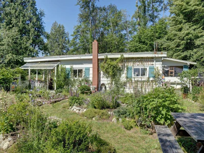 947 North Road - 2