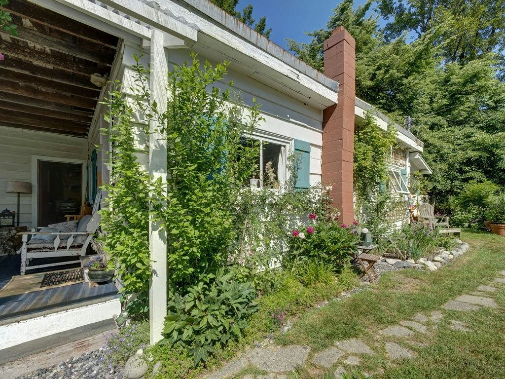 947 North Road, Gibsons, BC, V0N 1V7 - 24