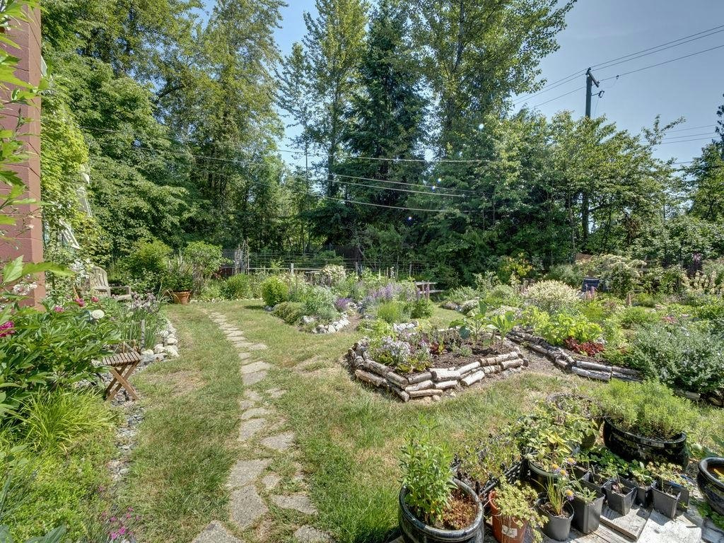 947 North Road, Gibsons, BC, V0N 1V7 - 23