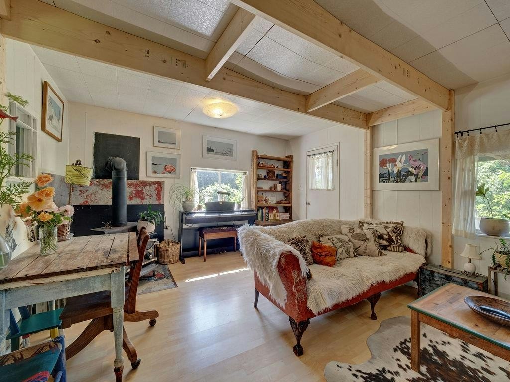 947 North Road, Gibsons, BC, V0N 1V7 - 7