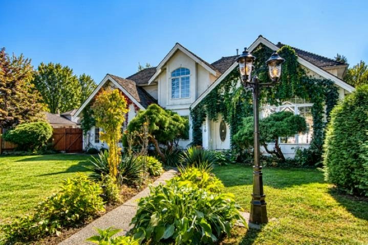 35210 Mcewen Avenue, Mission, BC, V2V 6R4