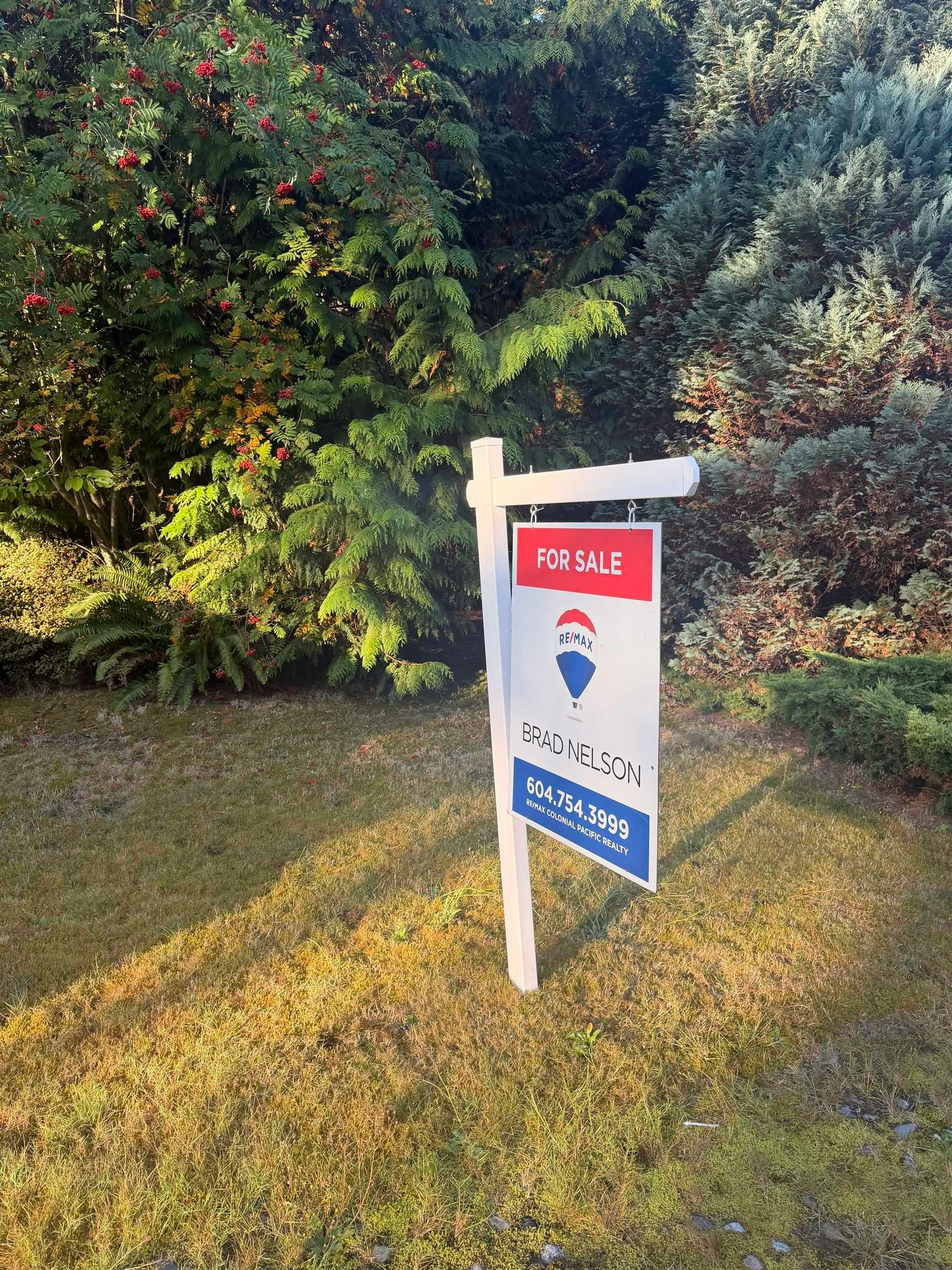 8713 Delcrest Drive, Delta, BC, V4C 2Z5
