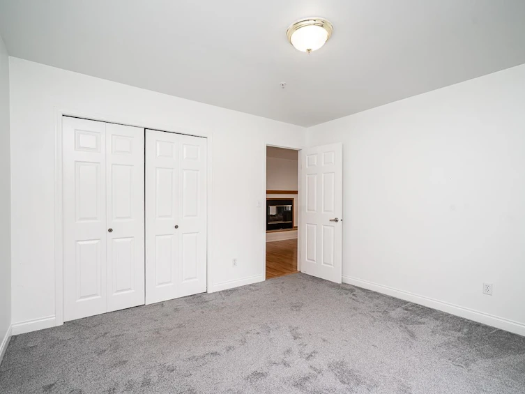2948 Grant Street, Vancouver, BC, V5K 3E7 - 16