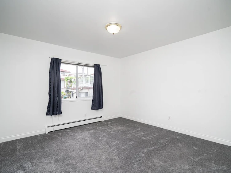2948 Grant Street, Vancouver, BC, V5K 3E7 - 14