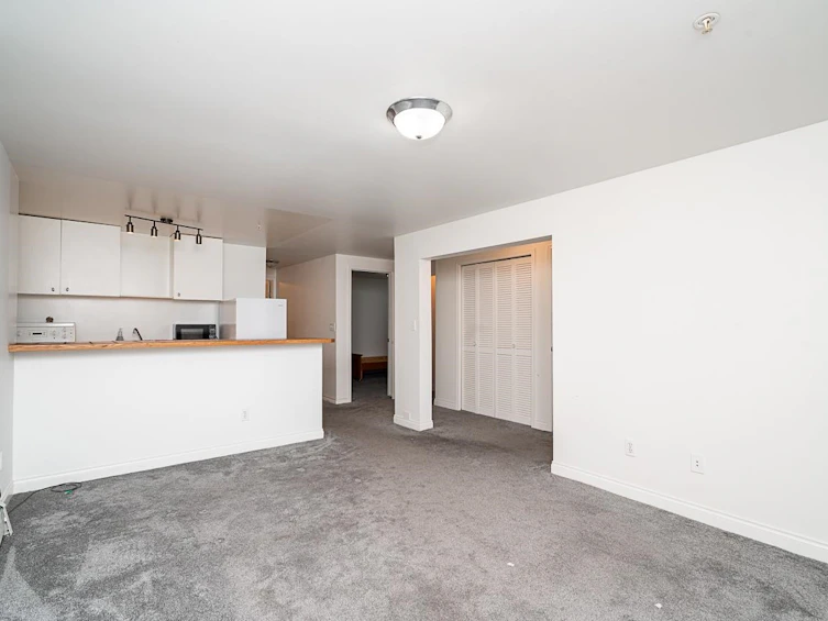 2948 Grant Street, Vancouver, BC, V5K 3E7 - 28