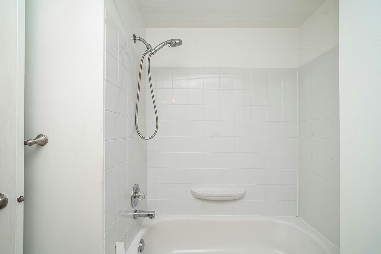 2948 Grant Street, Vancouver, BC, V5K 3E7 - 33