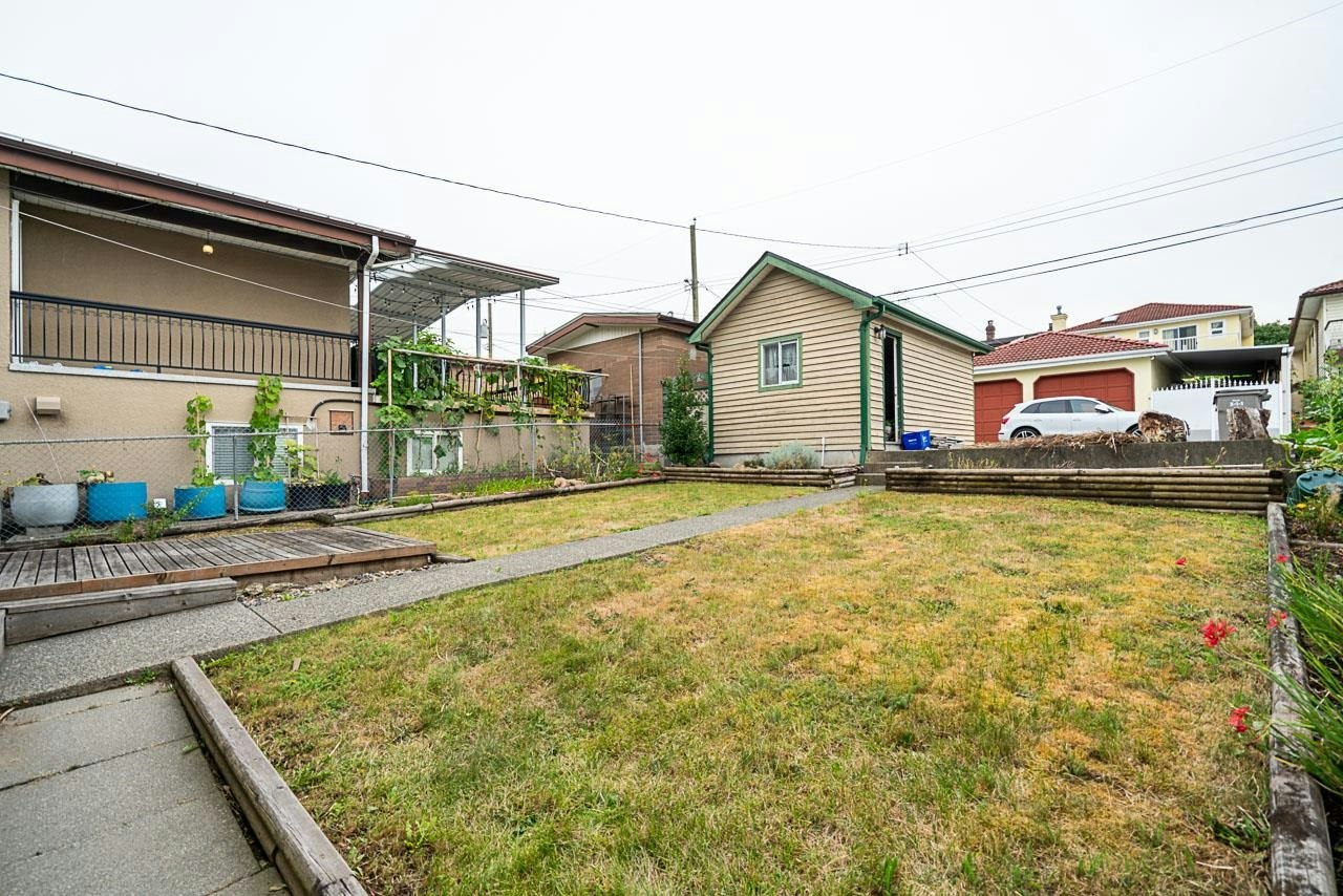 2948 Grant Street, Vancouver, BC, V5K 3E7 - 36