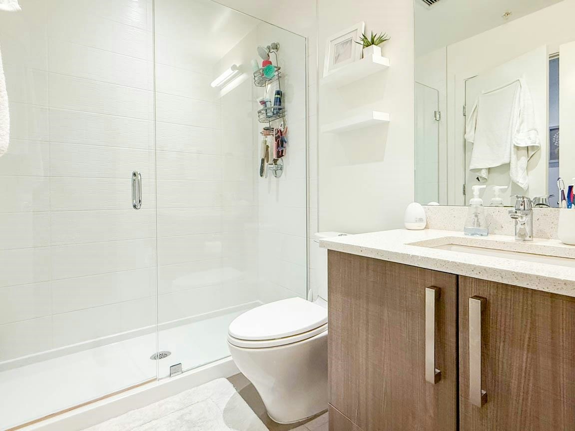 103-105 W 2nd Street, North Vancouver, BC, V7M 0E3 - 10