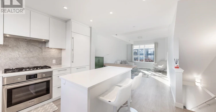 TH27-2728 Acadia Road Road, Vancouver, BC, V6T 0E6 - 3