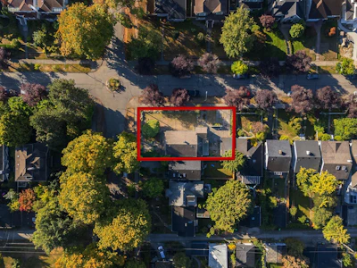 505 N Penticton Street - 3