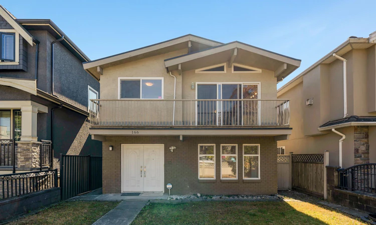 166 E 51st Avenue
