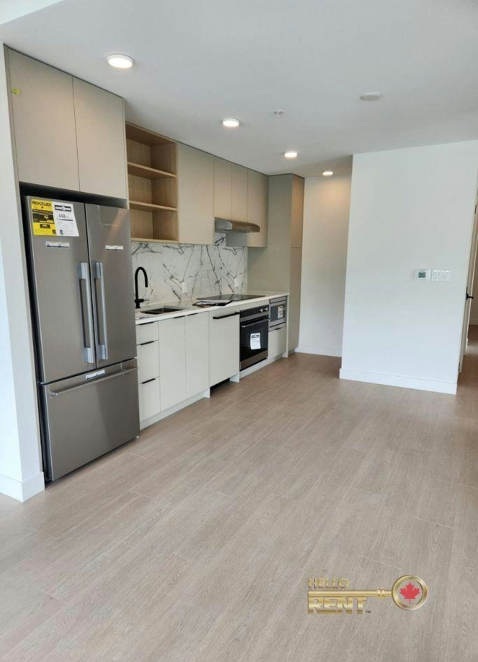 667-422 E 3rd Street, North Vancouver, BC, V7L 0K1 - 3