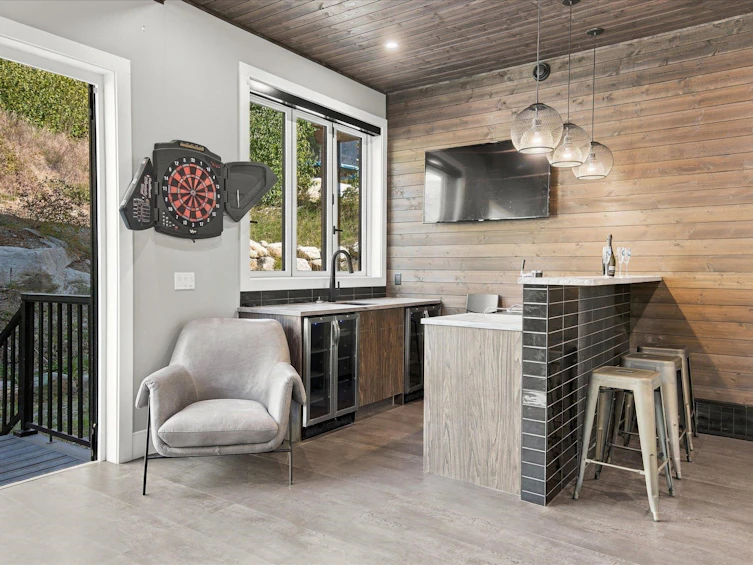 7646 Seven O'clock Drive, Pemberton, BC, V0N 2L3 - 8