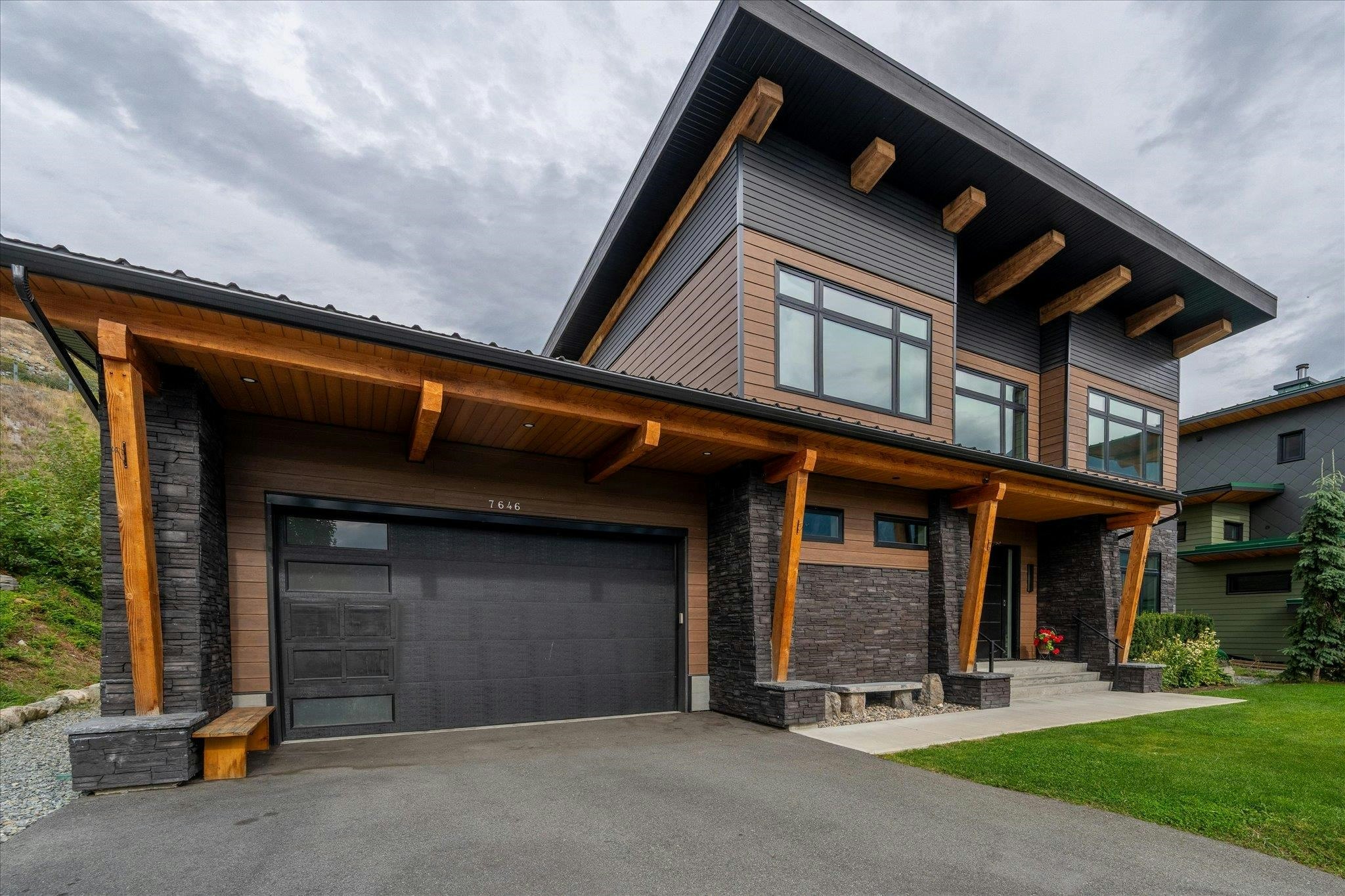 7646 Seven O'clock Drive, Pemberton, BC, V0N 2L3 - 25
