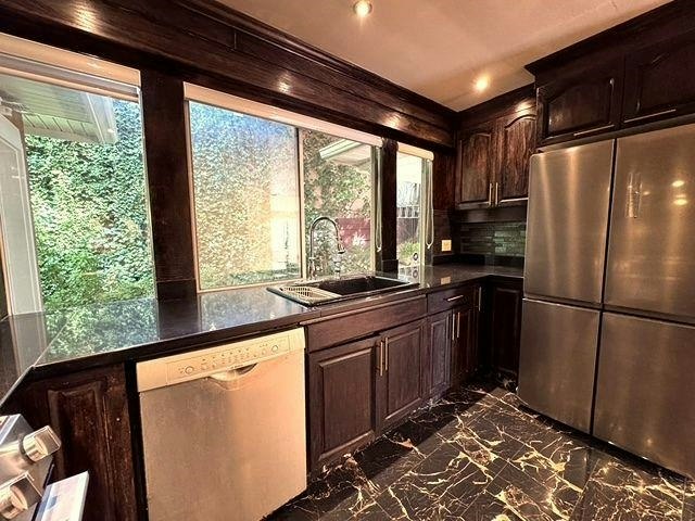 92 Ravine Drive, Port Moody, BC, V3H 4T8 - 12