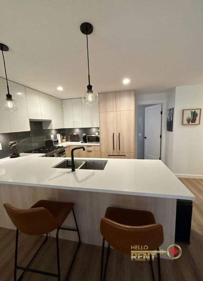 6-237 Ridgeway Avenue, North Vancouver, BC, V7L 0H6 - 4