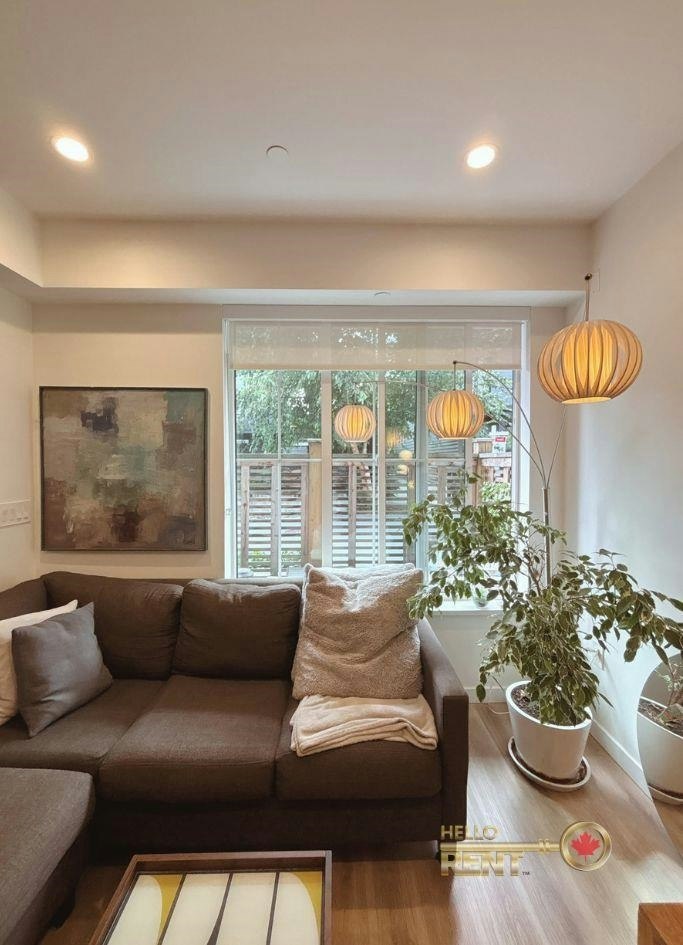 6-237 Ridgeway Avenue, North Vancouver, BC, V7L 0H6 - 7