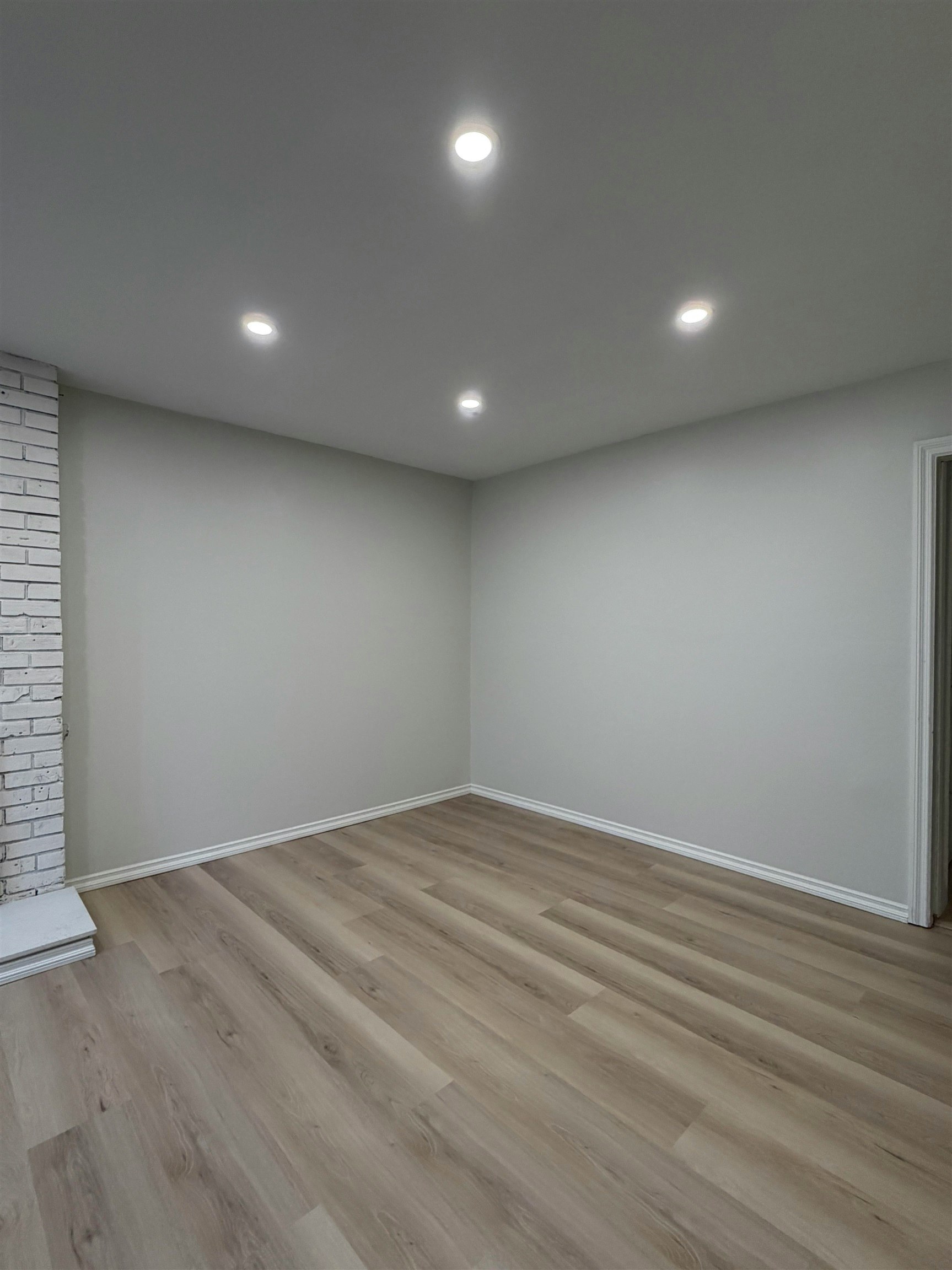 6925 Aubrey, Burnaby, BC, V5B 2E4 - 5