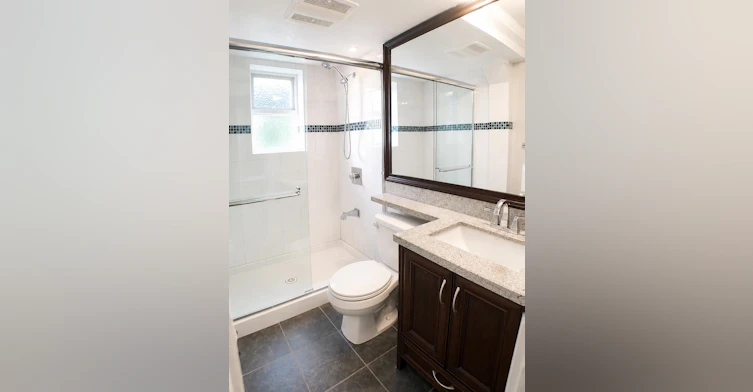 6925 Aubrey, Burnaby, BC, V5B 2E4 - 9