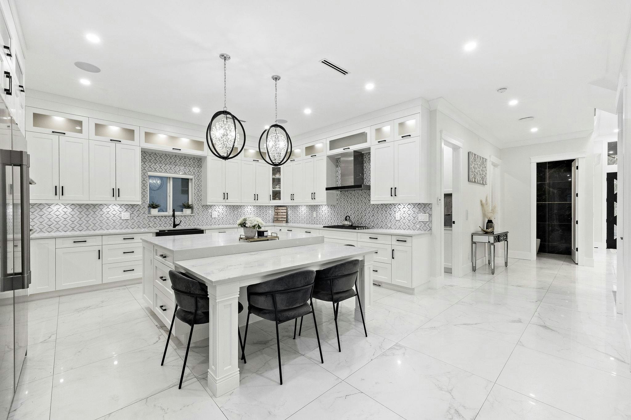 18065 58a Avenue, Surrey, BC, V3S 1N7 - 6