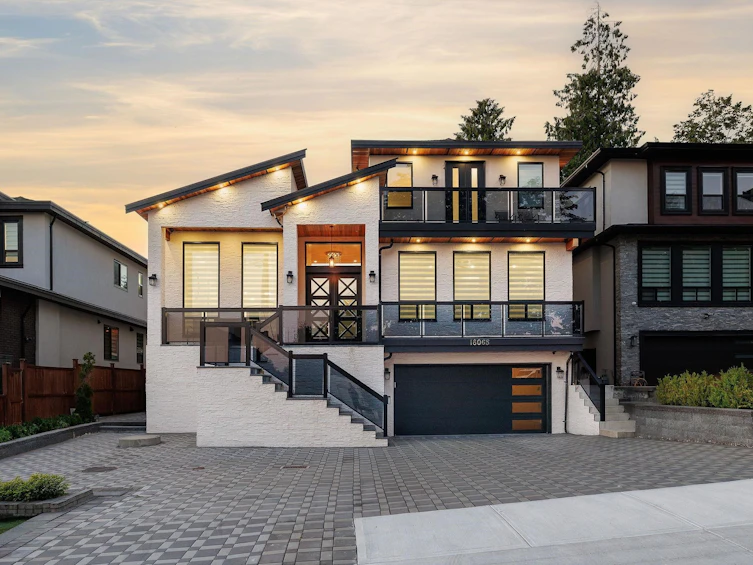 18065 58a Avenue, Surrey, BC, V3S 1N7